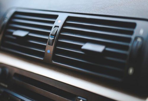 Climatización y aire acondicionado para el automóvil en Talleres Llanos
